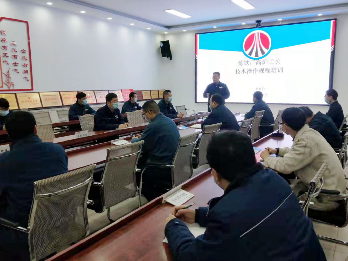 “四種培養”開辟人才成長新航線 “四種培養”開辟人才成長新航線