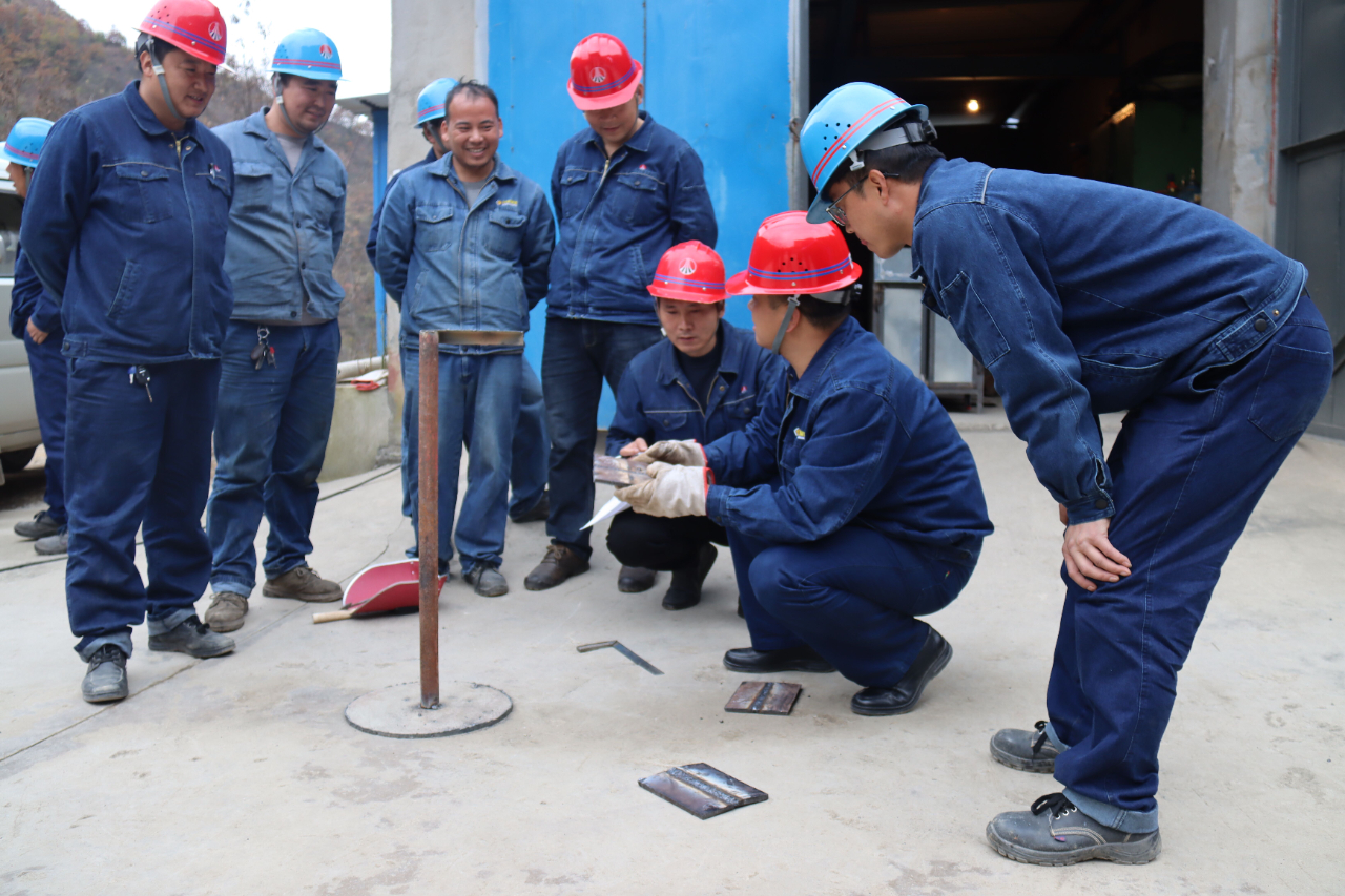 龍鋼集團“四字訣”全面推進職工素質提升 龍鋼集團“四字訣”全面推進職工素質提升