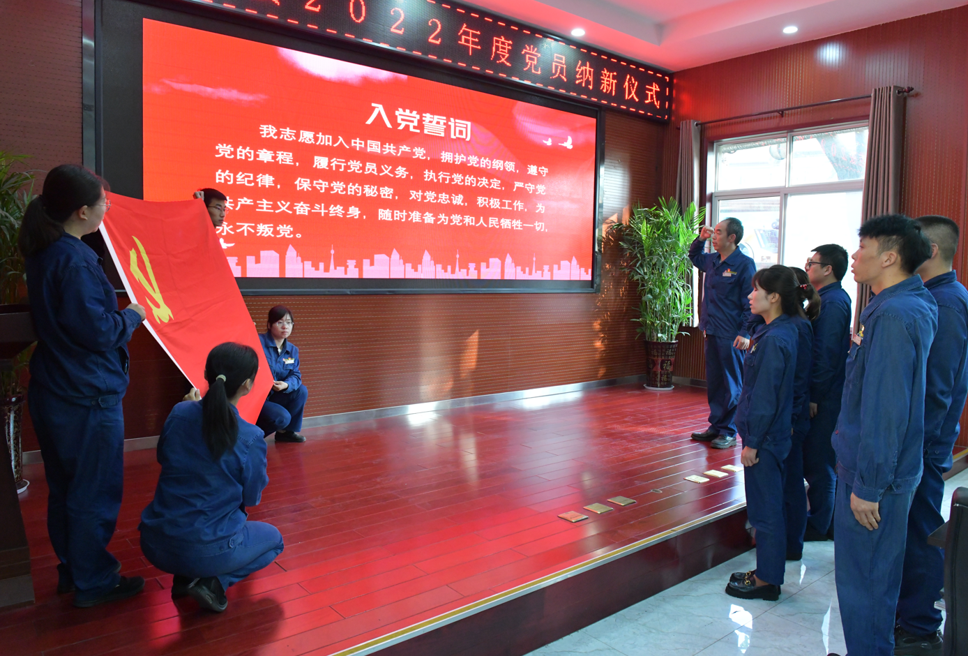 深耕沃土任高飛 ——龍鋼公司儲運中心人才培養工作側記 深耕沃土任高飛 ——龍鋼公司儲運中心人才培養工作側記