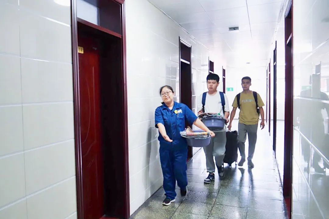 筑夢(mèng)鋼鐵 一起向未來(lái) ——龍鋼公司2022年新入職大學(xué)生迎新側(cè)記 筑夢(mèng)鋼鐵 一起向未來(lái) ——龍鋼公司2022年新入職大學(xué)生迎新側(cè)記