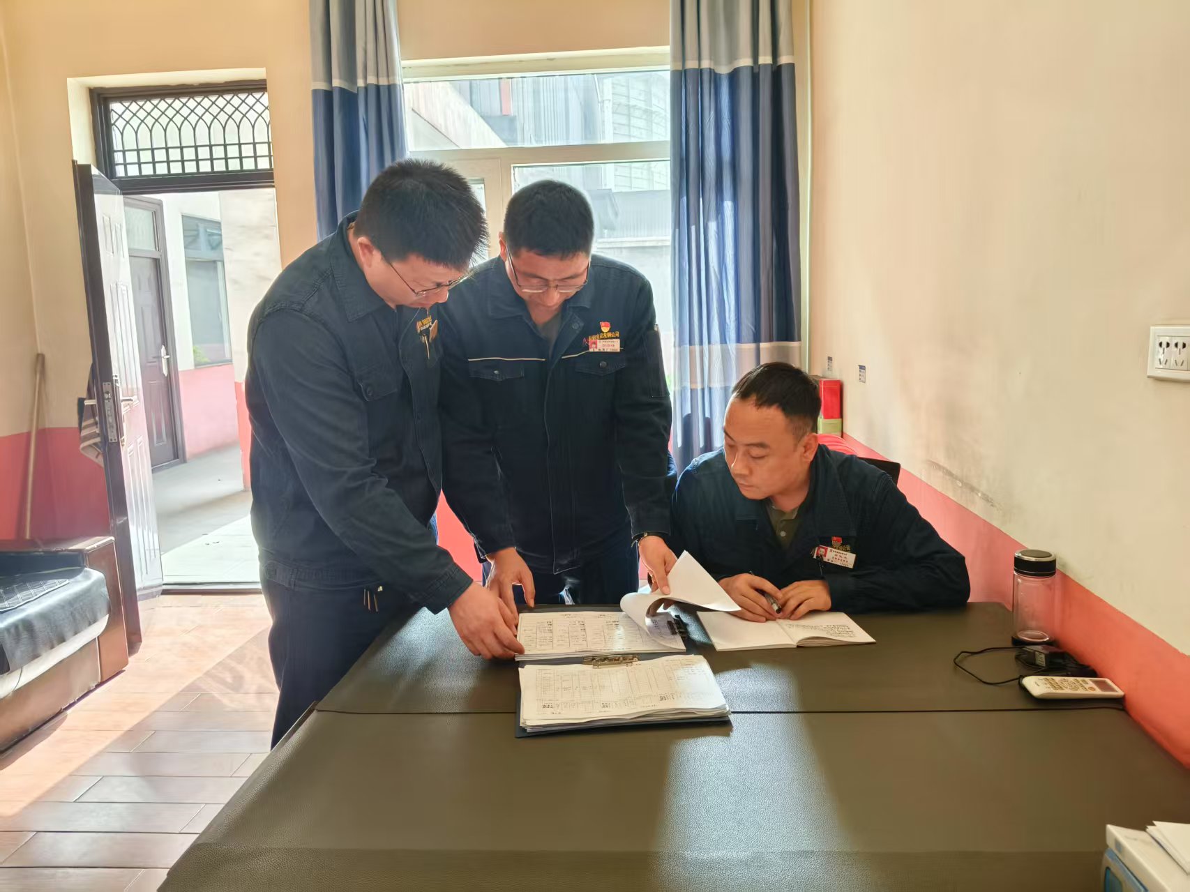 巧配節(jié)前廉潔“套餐” 巧配節(jié)前廉潔“套餐”