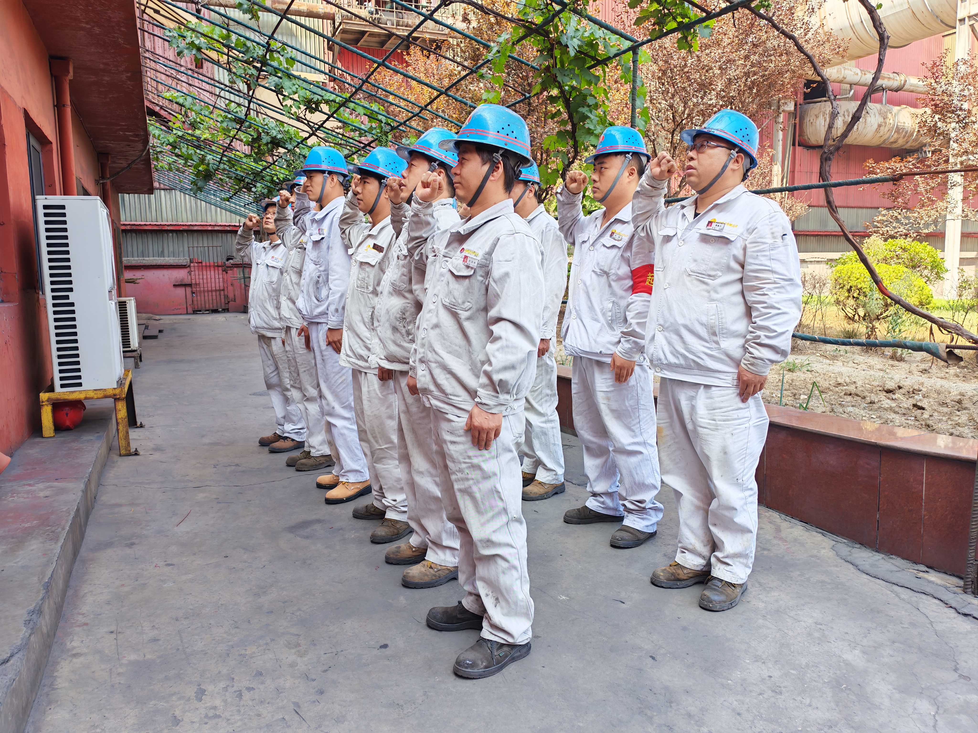 從“標準”到“標桿”:“六型”班組建設進階路 從“標準”到“標桿”:“六型”班組建設進階路