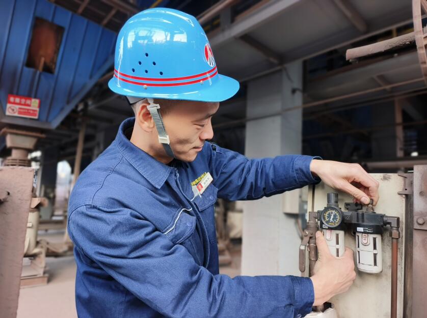 以學(xué)為帆 向效而行 以學(xué)為帆 向效而行