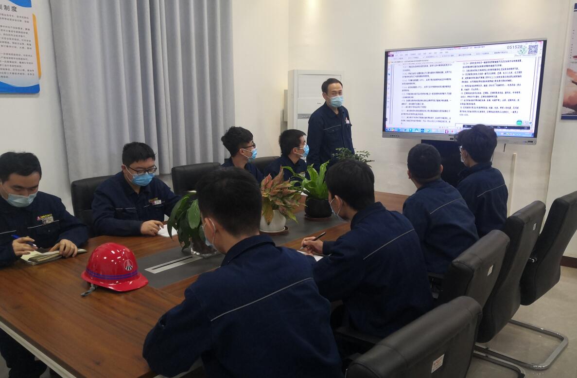 深化教育培訓工作 助推人才梯隊建設 深化教育培訓工作 助推人才梯隊建設