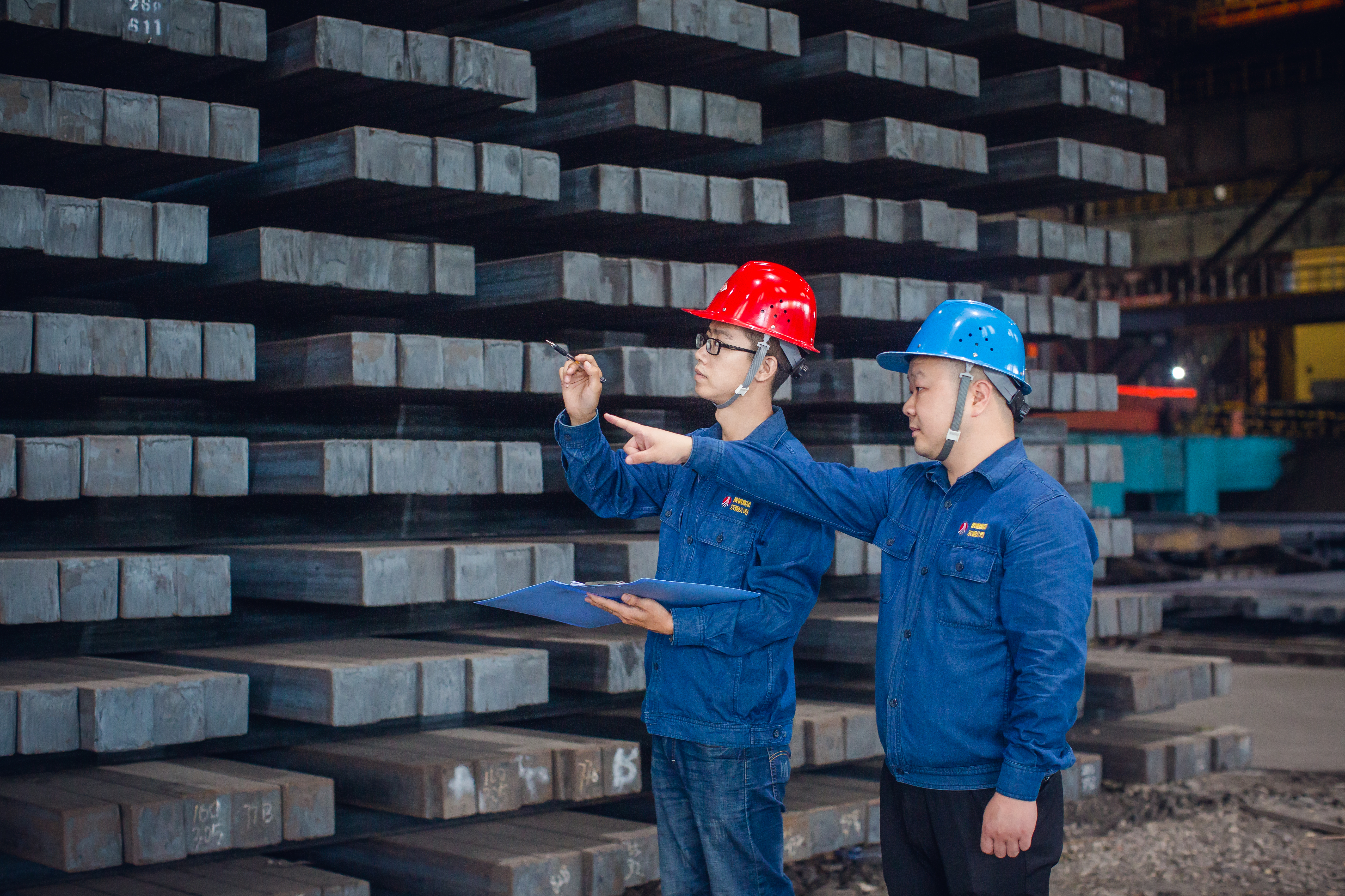 漢鋼公司軋鋼廠多措并舉鋪就“人才強企”基石 漢鋼公司軋鋼廠多措并舉鋪就“人才強企”基石